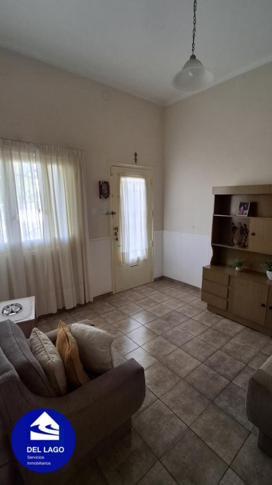 PROPIEDAD + DEPARTAMENTO CENTRICO EN VENTA