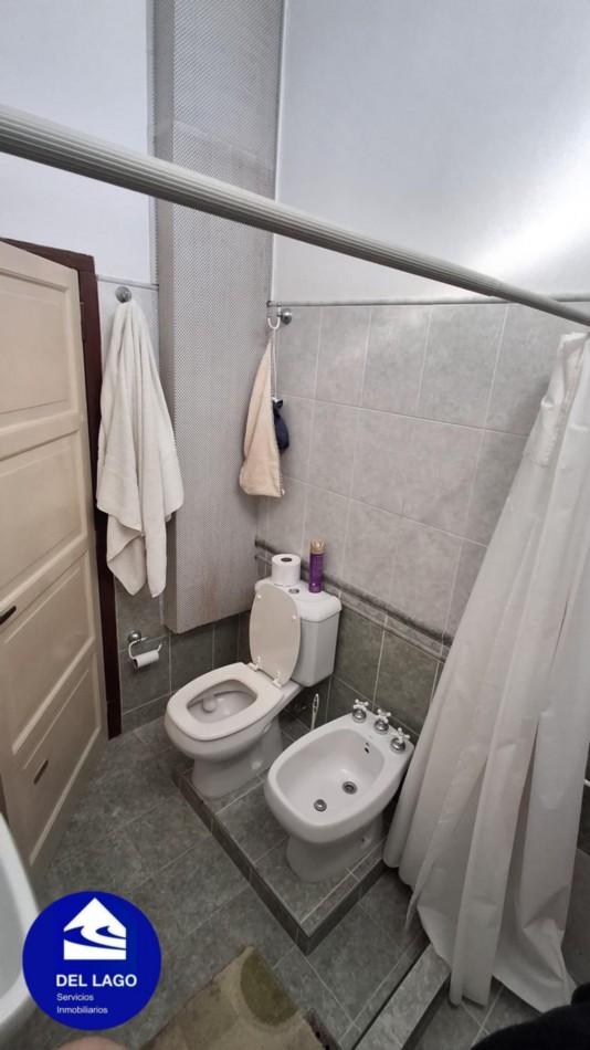 PROPIEDAD + DEPARTAMENTO CENTRICO EN VENTA