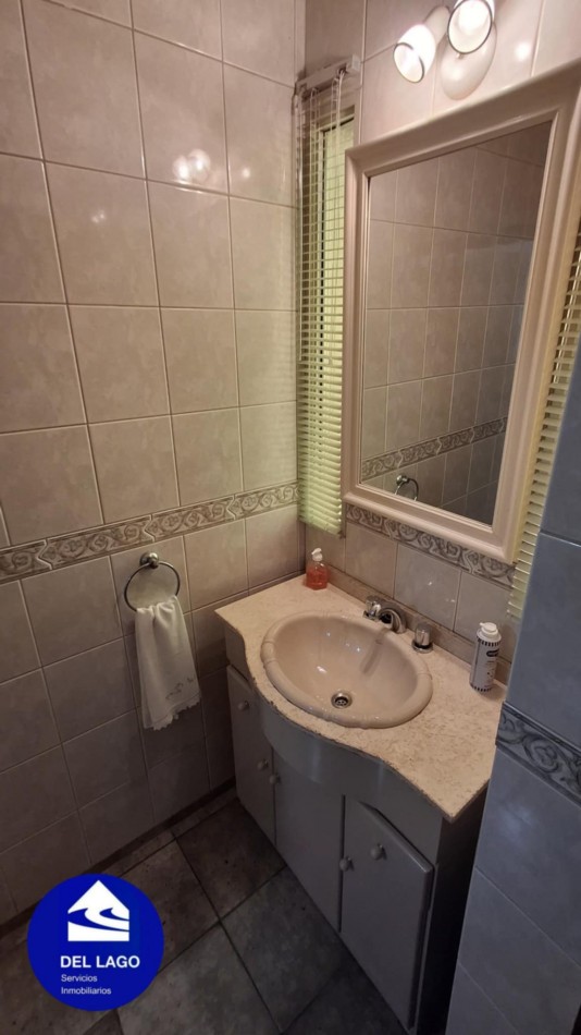PROPIEDAD + DEPARTAMENTO CENTRICO EN VENTA