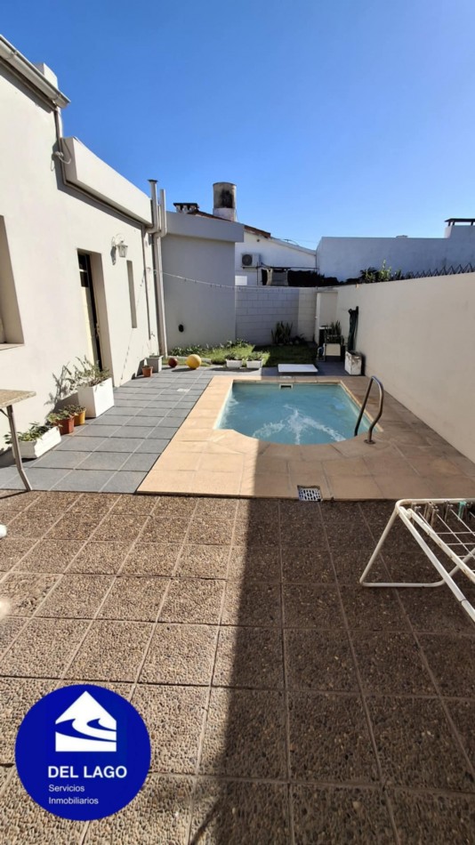 PROPIEDAD + DEPARTAMENTO CENTRICO EN VENTA