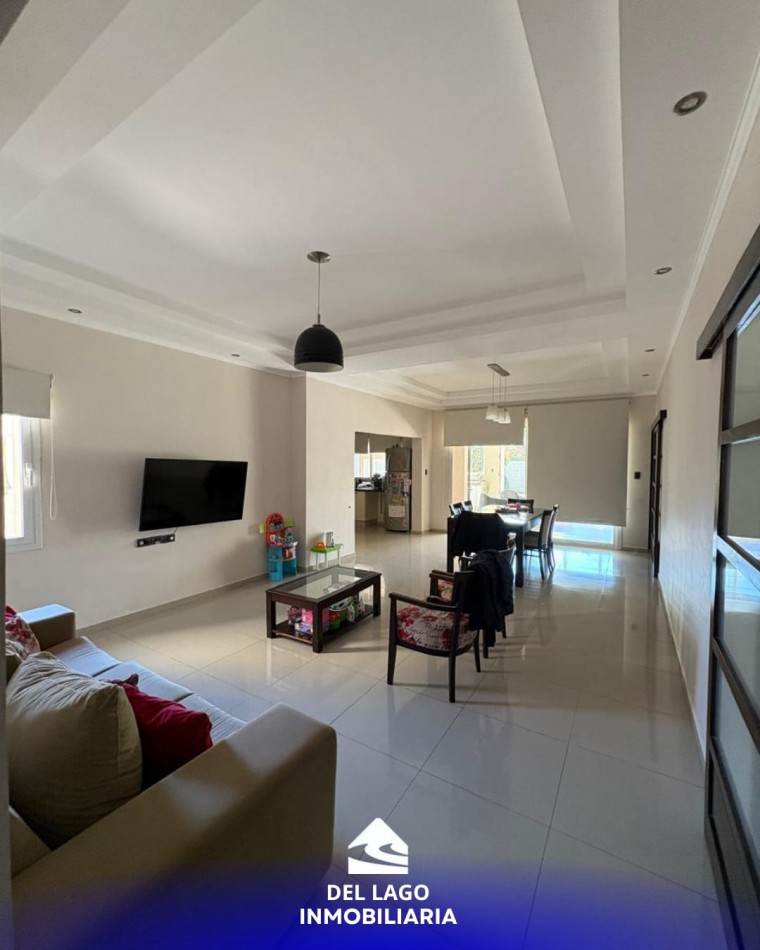 EXCELENTE CASA EN ALQUILER