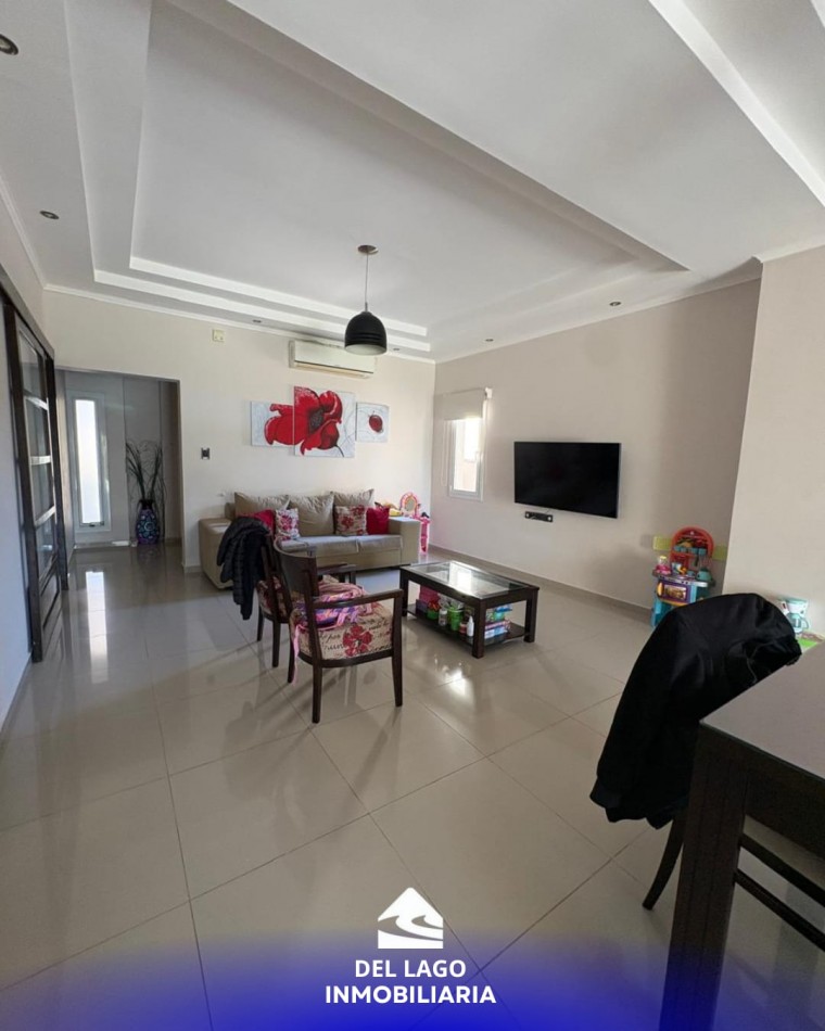 EXCELENTE CASA EN ALQUILER
