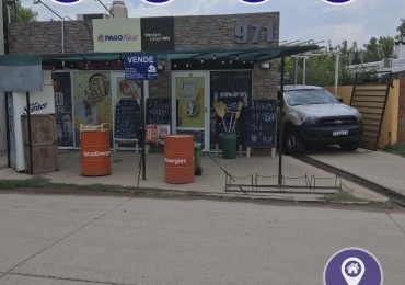 CASA + LOCAL COMERCIAL EN VENTA